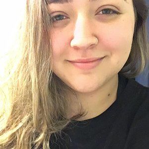 Meet your Posher, Ana clara